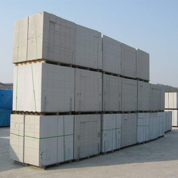 丽江宁波台州金华厂家：加气砼砌块墙与粘土砖墙造价比照分析